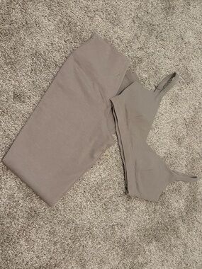 The Cloud Two-Piece Vitality set - Champagne Static